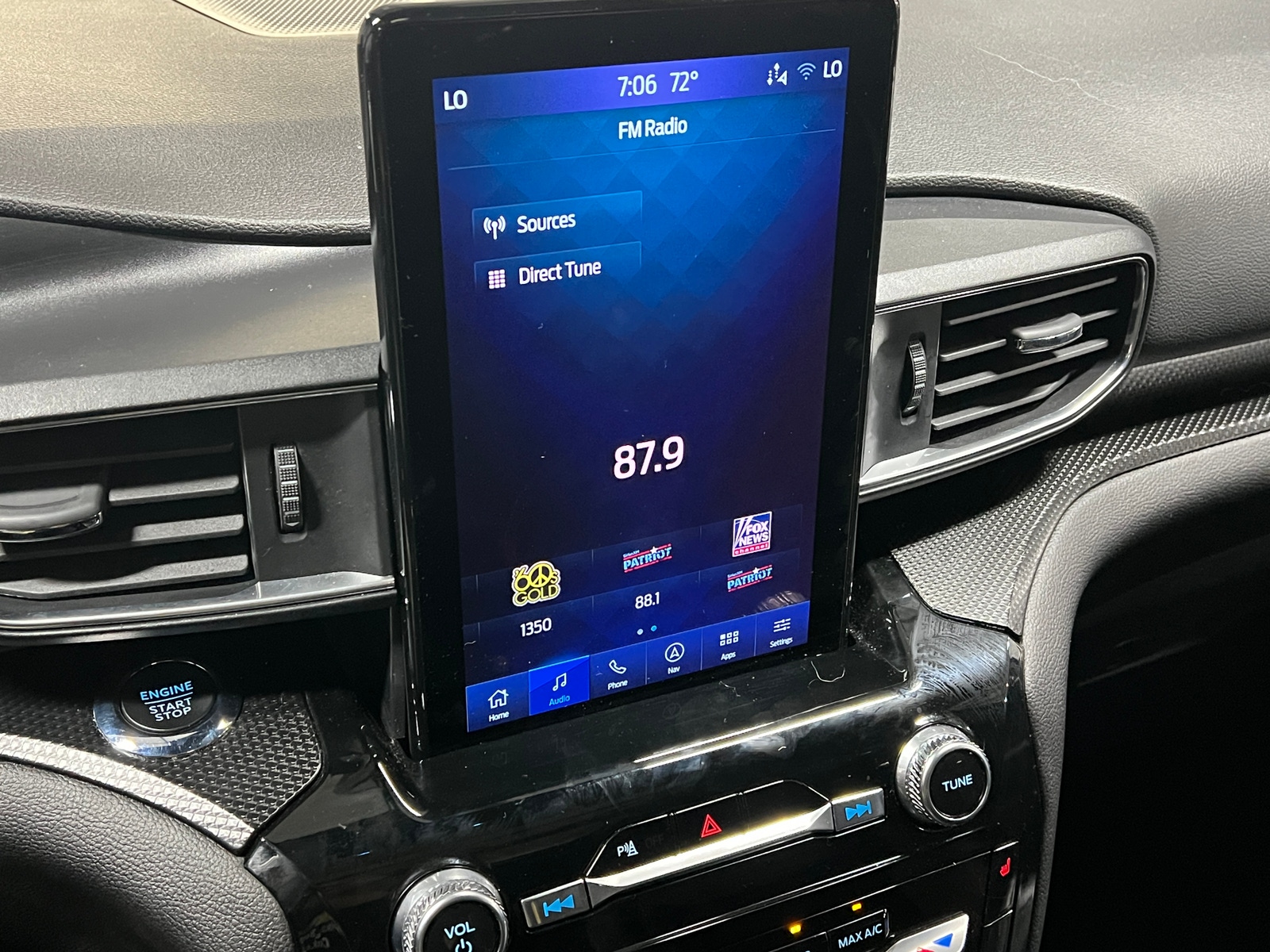 Thumbnail: 2024 Ford Explorer - 3