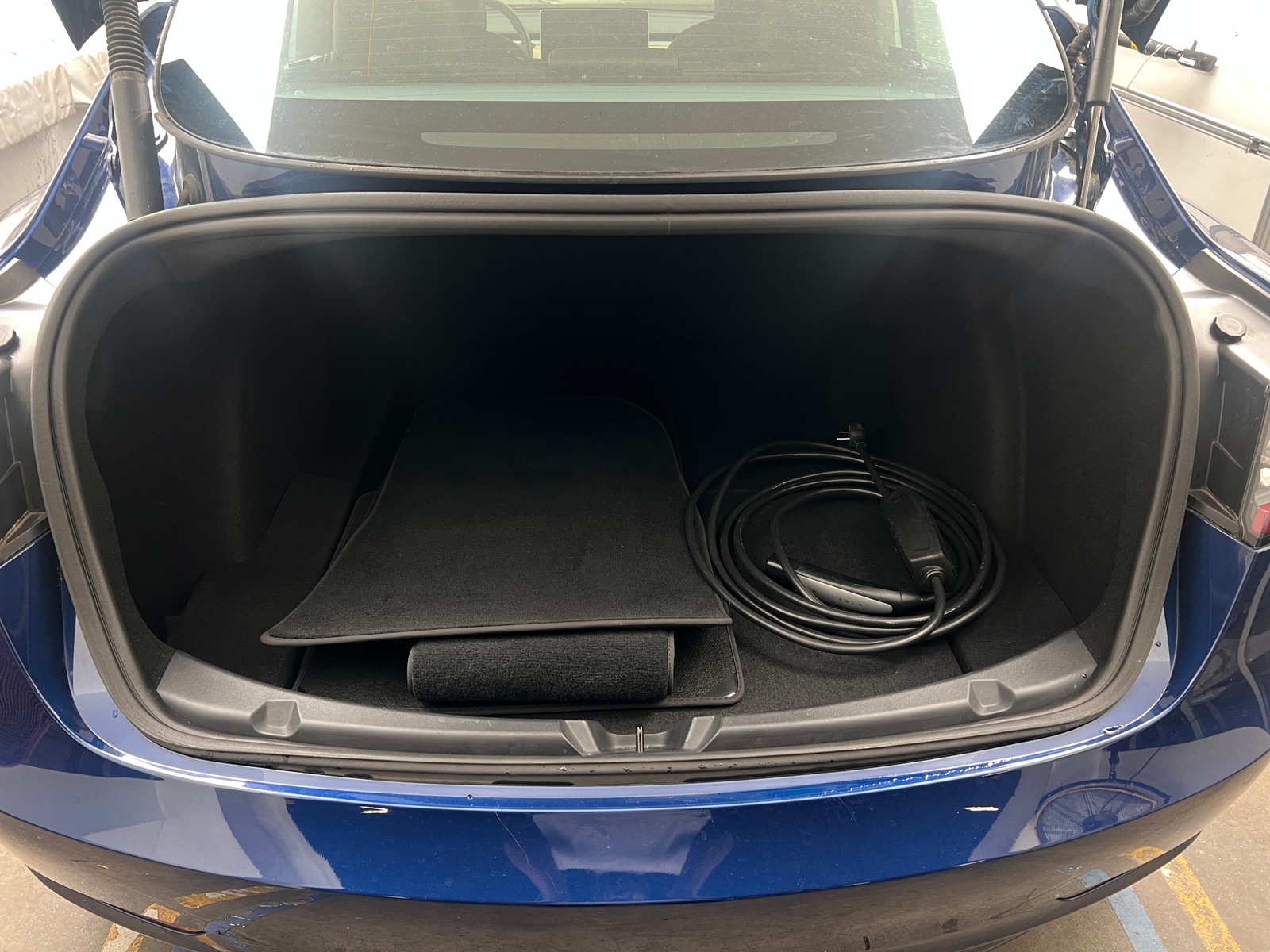 Thumbnail: 2023 Tesla Model 3 - 6