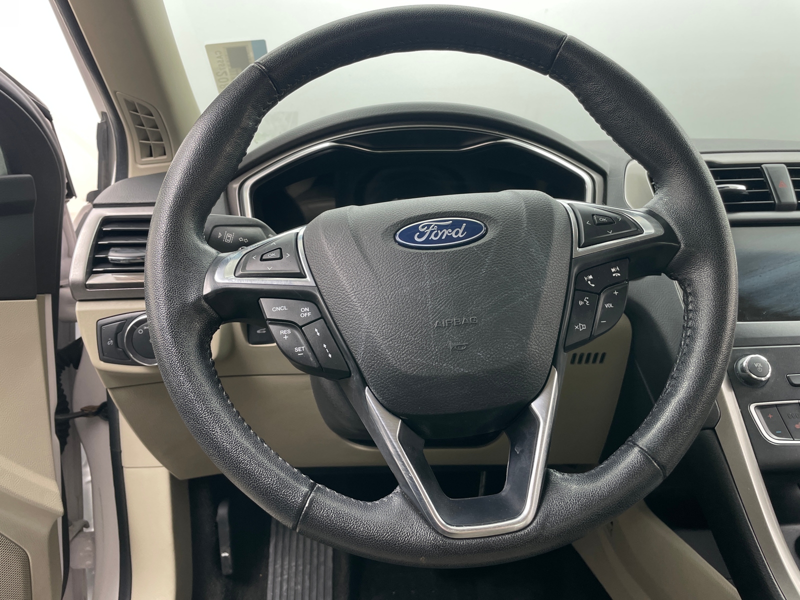 Thumbnail: 2019 Ford Fusion - 4