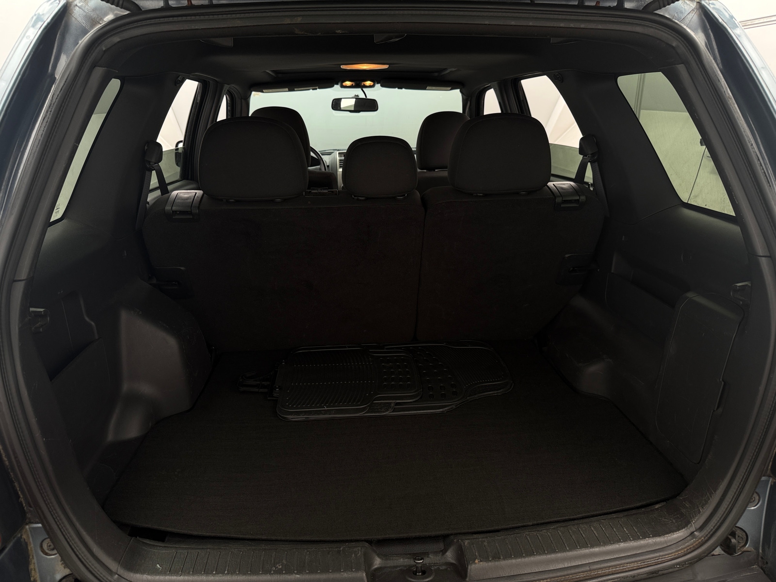 Thumbnail: 2011 Ford Escape - 7