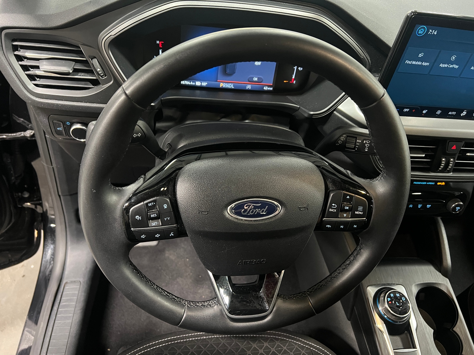 Thumbnail: 2024 Ford Escape - 5