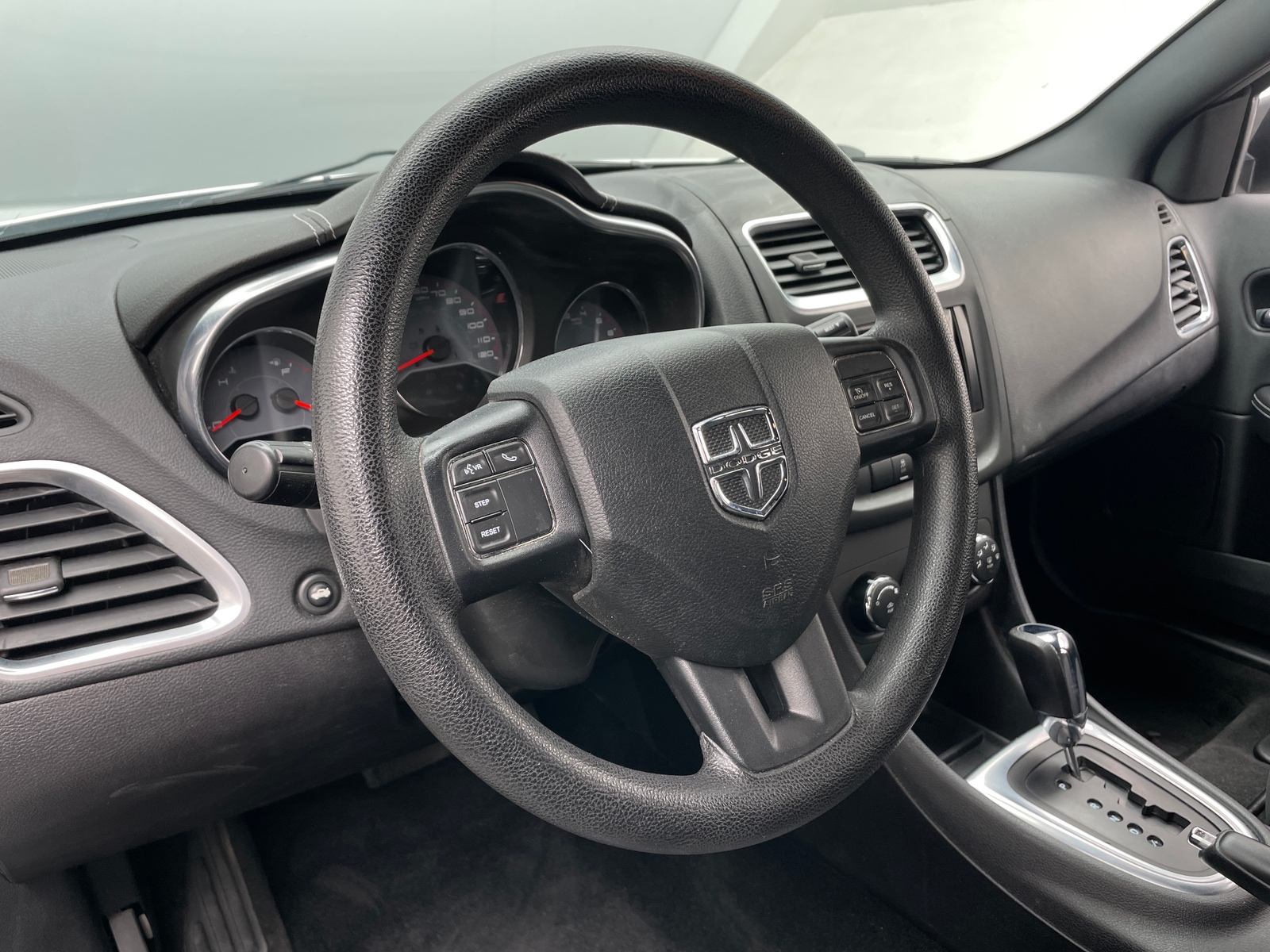 Thumbnail: 2014 Dodge Avenger - 5