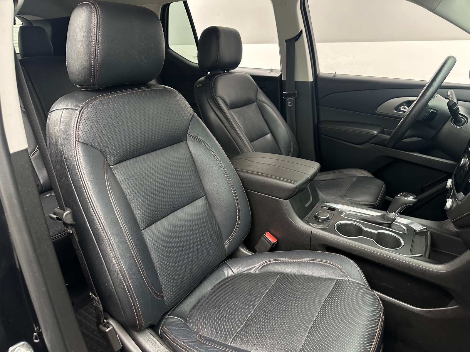 Thumbnail: 2019 Chevrolet Traverse - 2