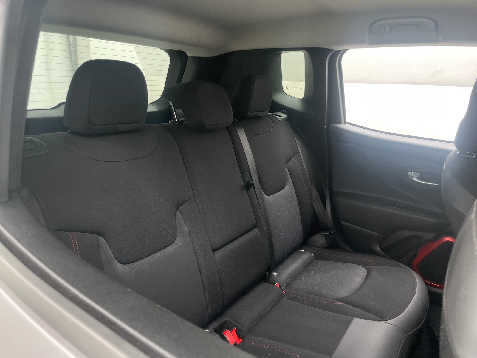 Thumbnail: 2018 Jeep Renegade - 6
