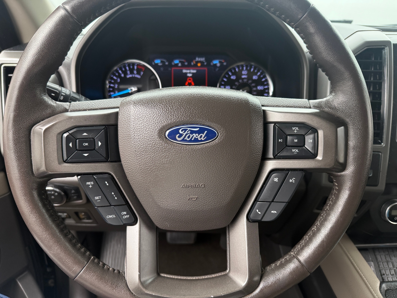 Thumbnail: 2019 Ford Expedition MAX - 4