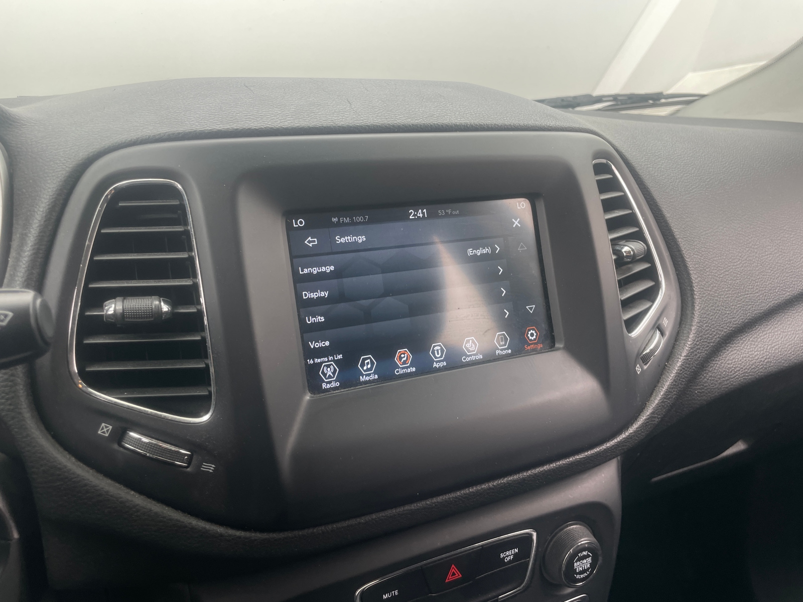 Thumbnail: 2019 Jeep Compass - 4