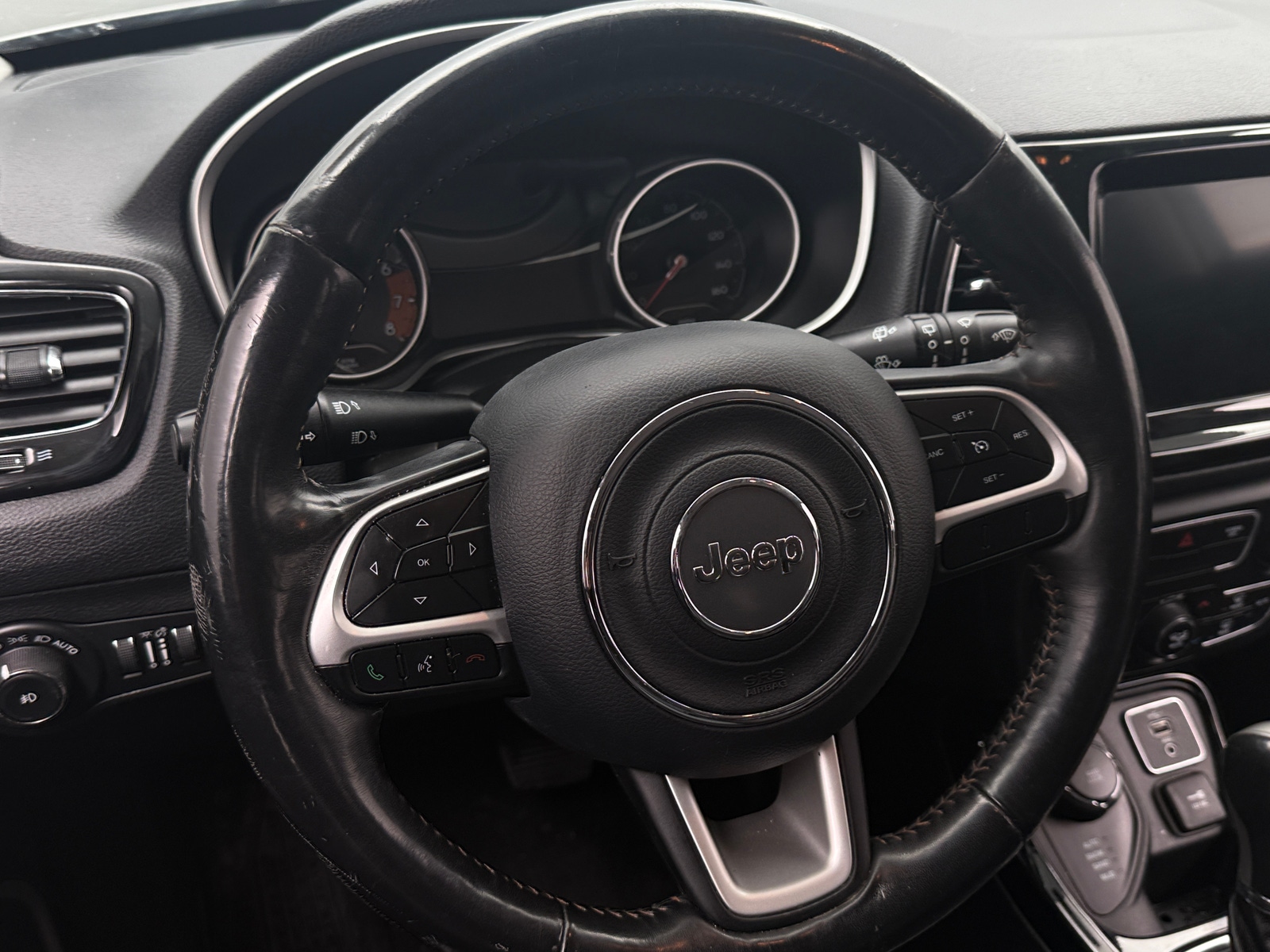 Thumbnail: 2019 Jeep Compass - 4