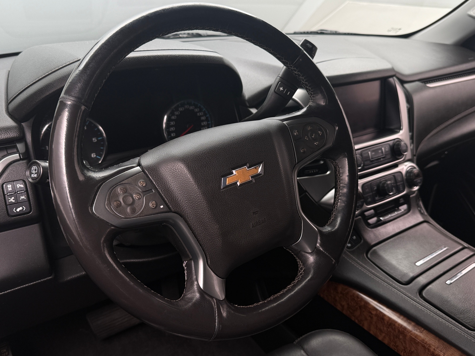 Thumbnail: 2020 Chevrolet Tahoe - 4