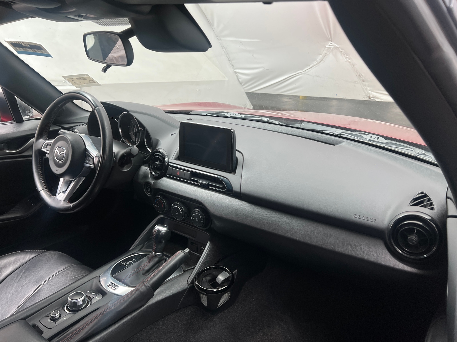 Thumbnail: 2019 Mazda MX-5 Miata - 3