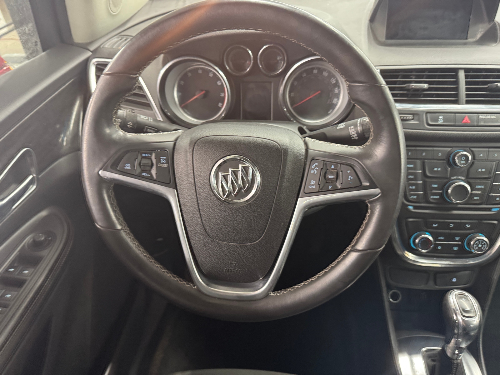 Thumbnail: 2014 Buick Encore - 4