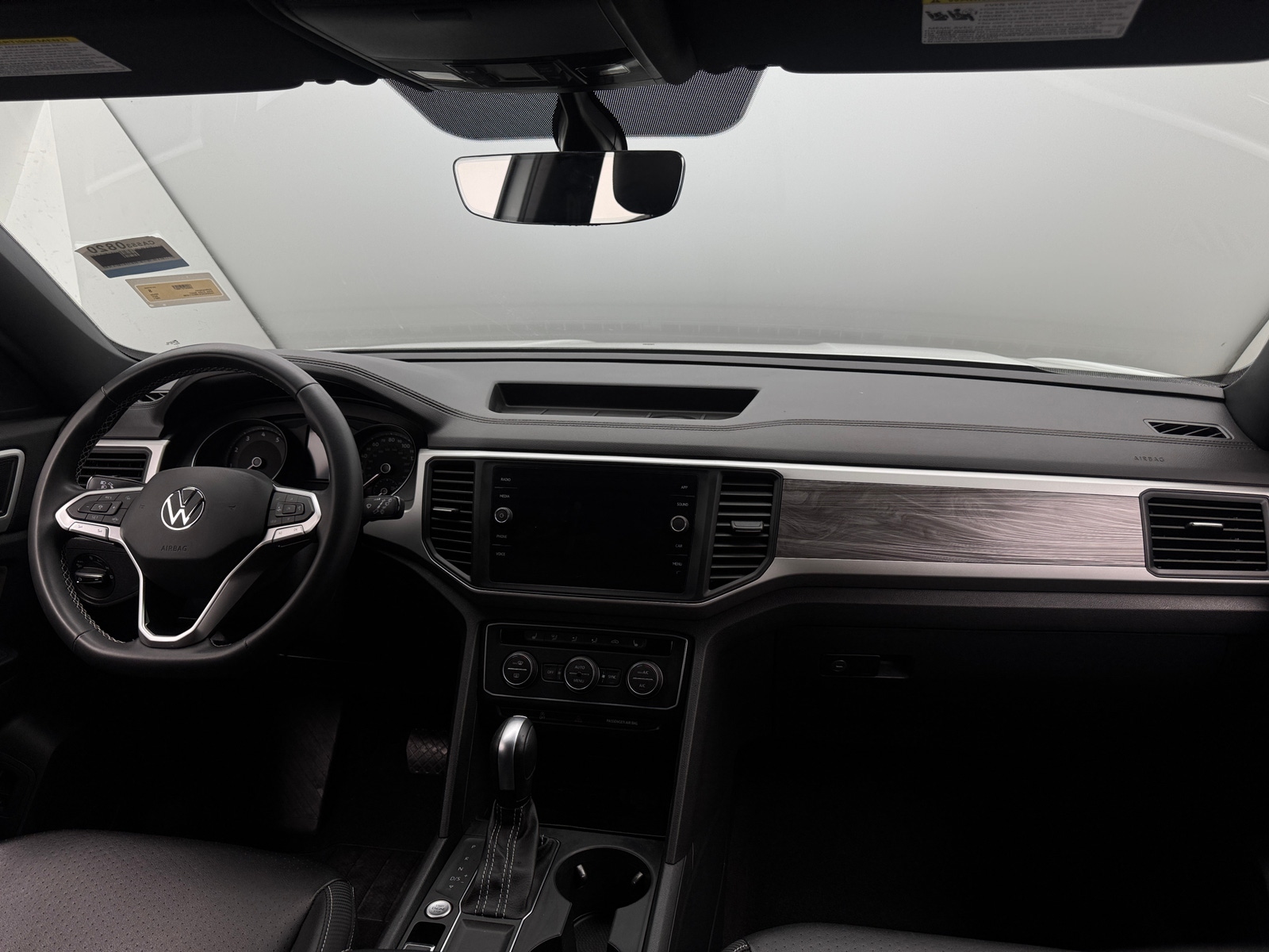 Thumbnail: 2021 Volkswagen Atlas - 2