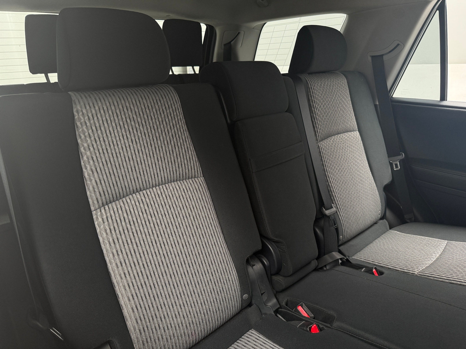Thumbnail: 2014 Toyota 4Runner - 6