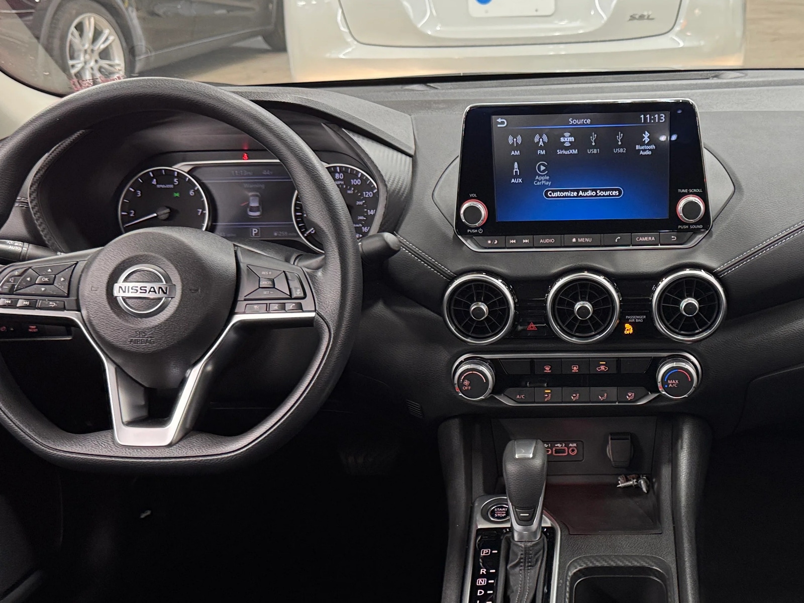Thumbnail: 2023 Nissan Sentra - 3