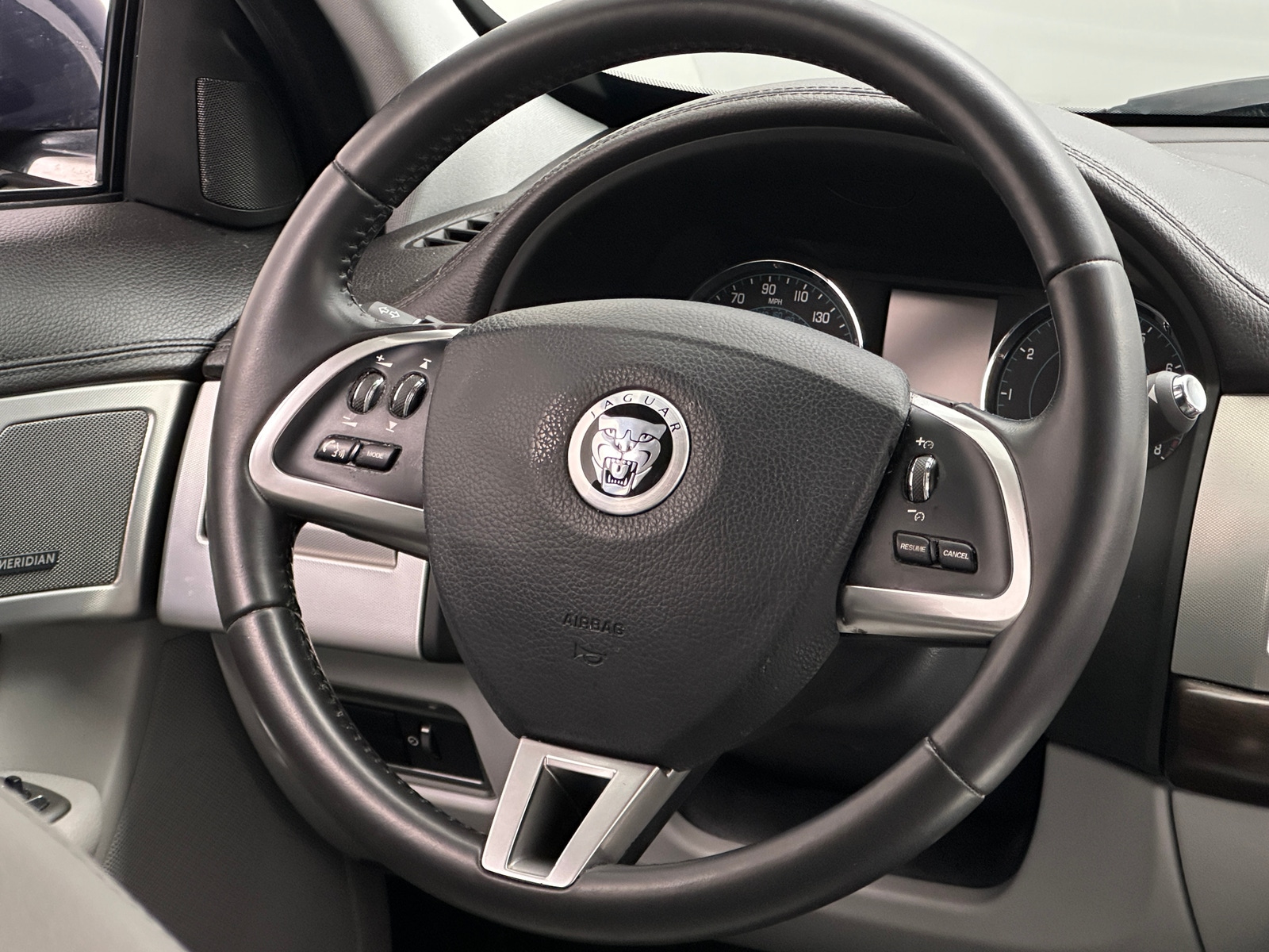 Thumbnail: 2013 Jaguar XF - 4