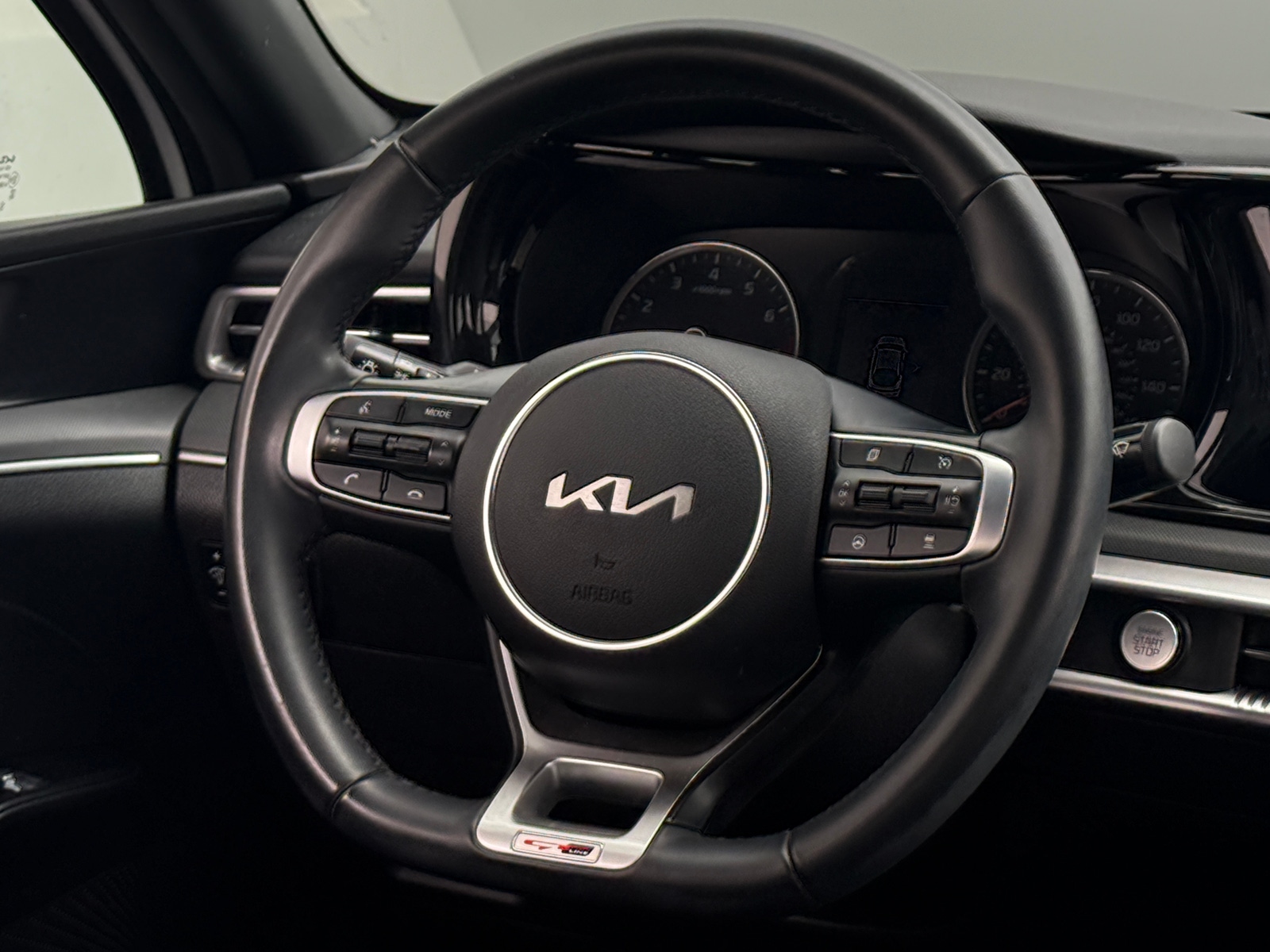 Thumbnail: 2022 Kia K5 - 5