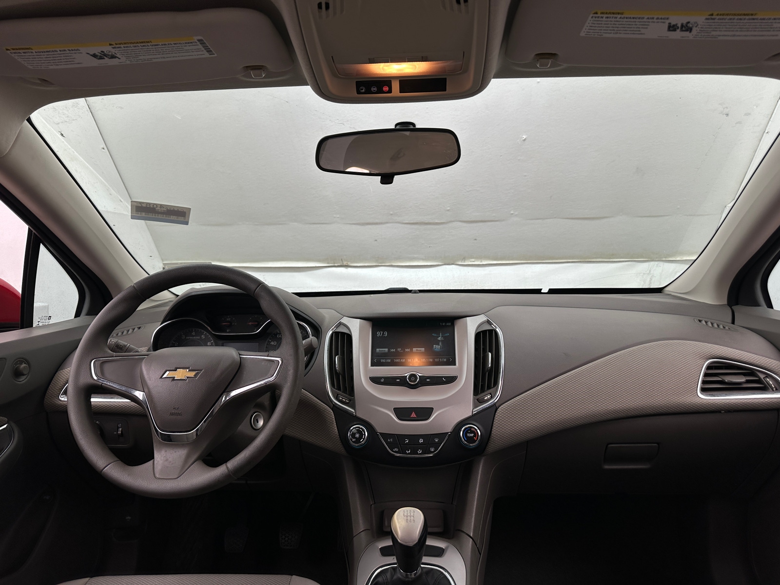 Thumbnail: 2016 Chevrolet Cruze - 3