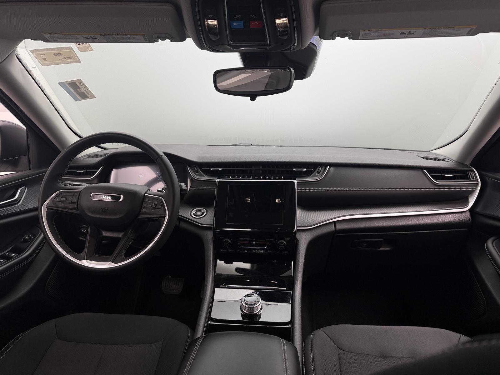Thumbnail: 2023 Jeep Grand Cherokee - 3