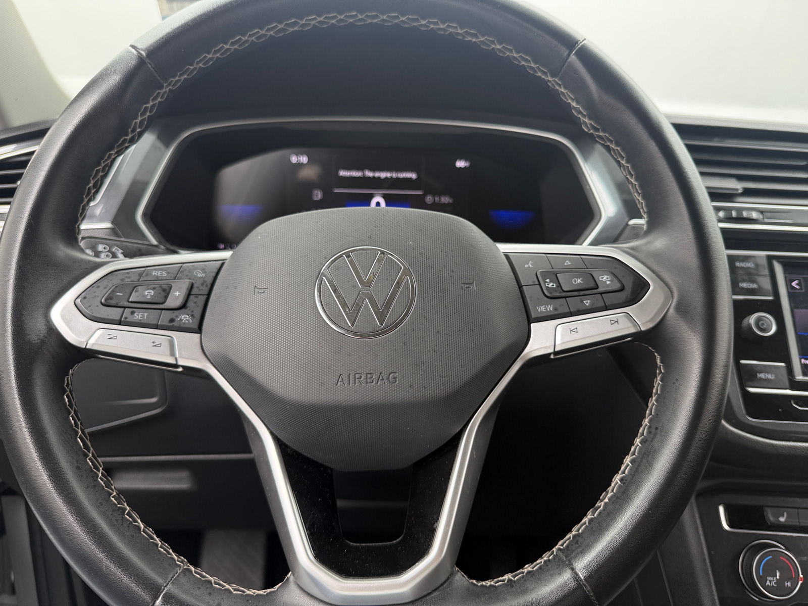 Thumbnail: 2024 Volkswagen Tiguan - 5