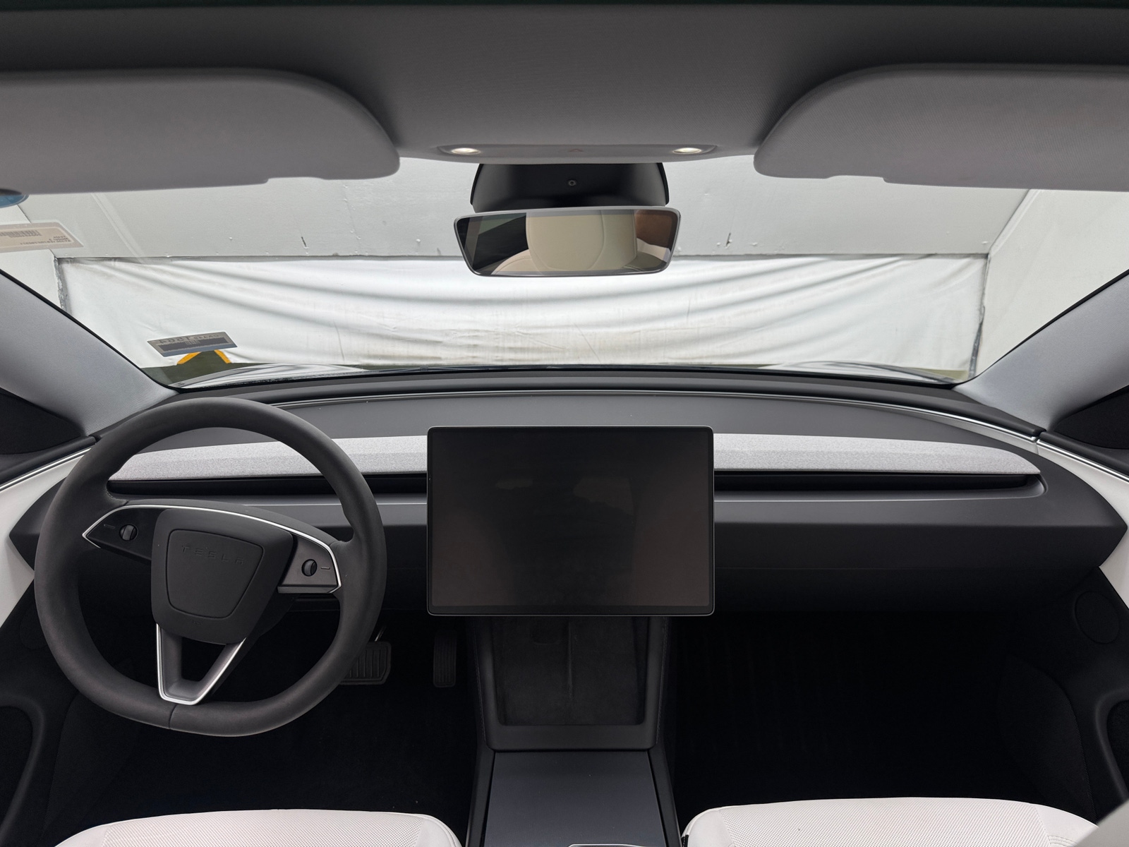 Thumbnail: 2024 Tesla Model 3 - 2
