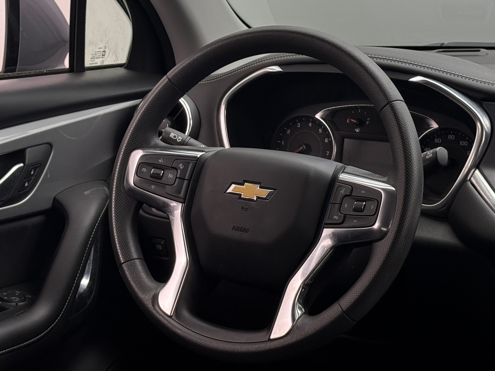 Thumbnail: 2023 Chevrolet Blazer - 5