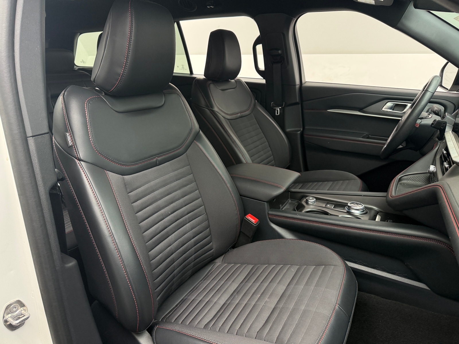 Thumbnail: 2025 Ford Explorer - 2