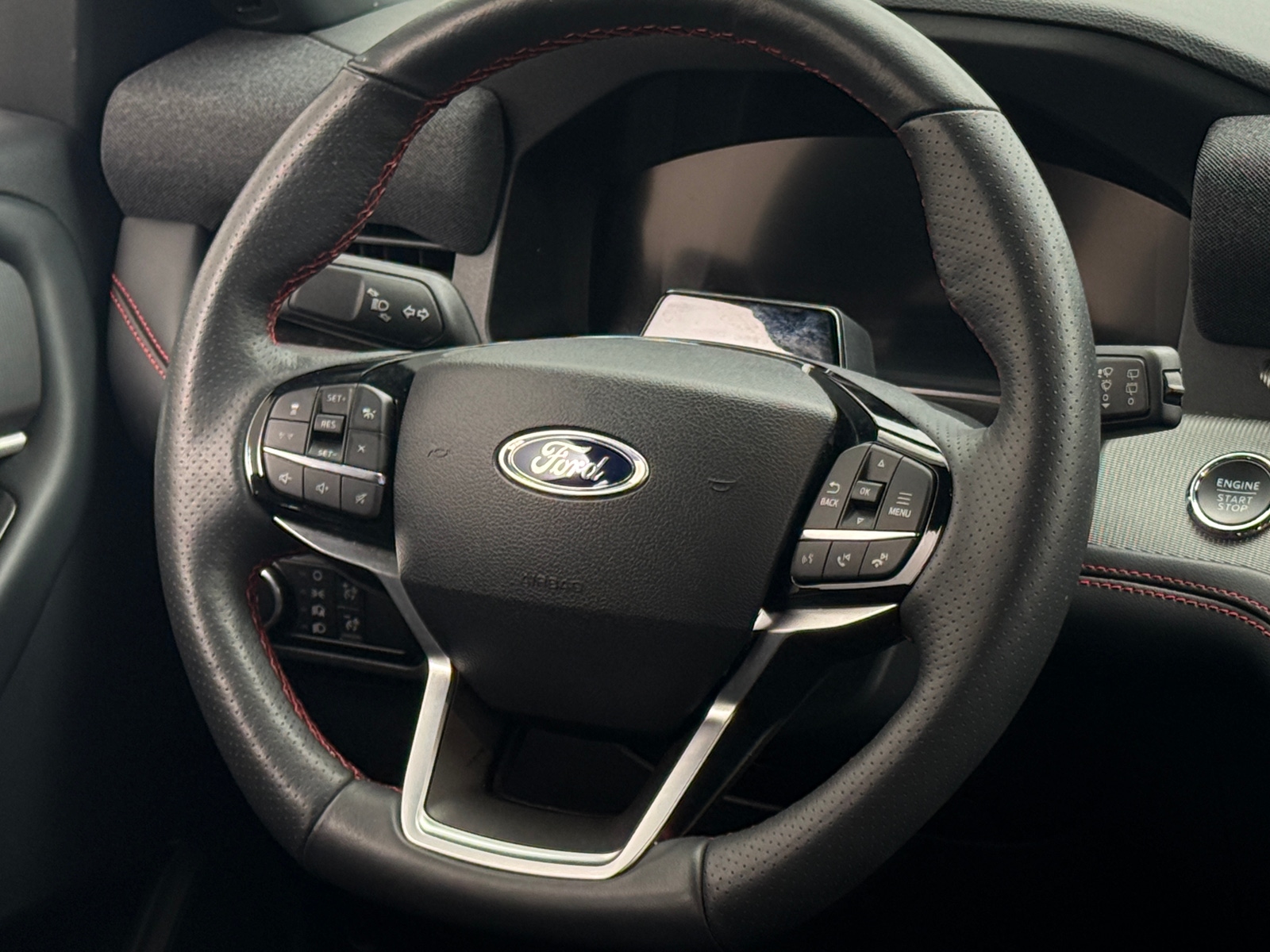 Thumbnail: 2025 Ford Explorer - 5