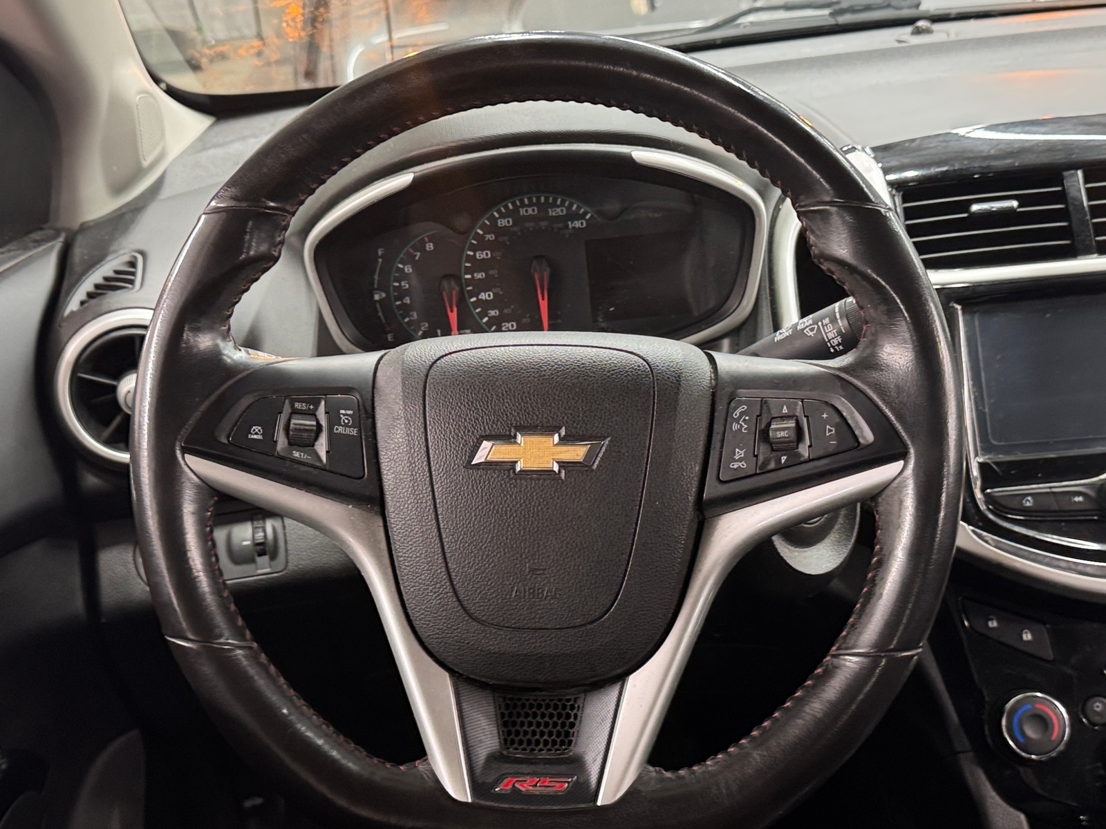 Thumbnail: 2017 Chevrolet Sonic - 5