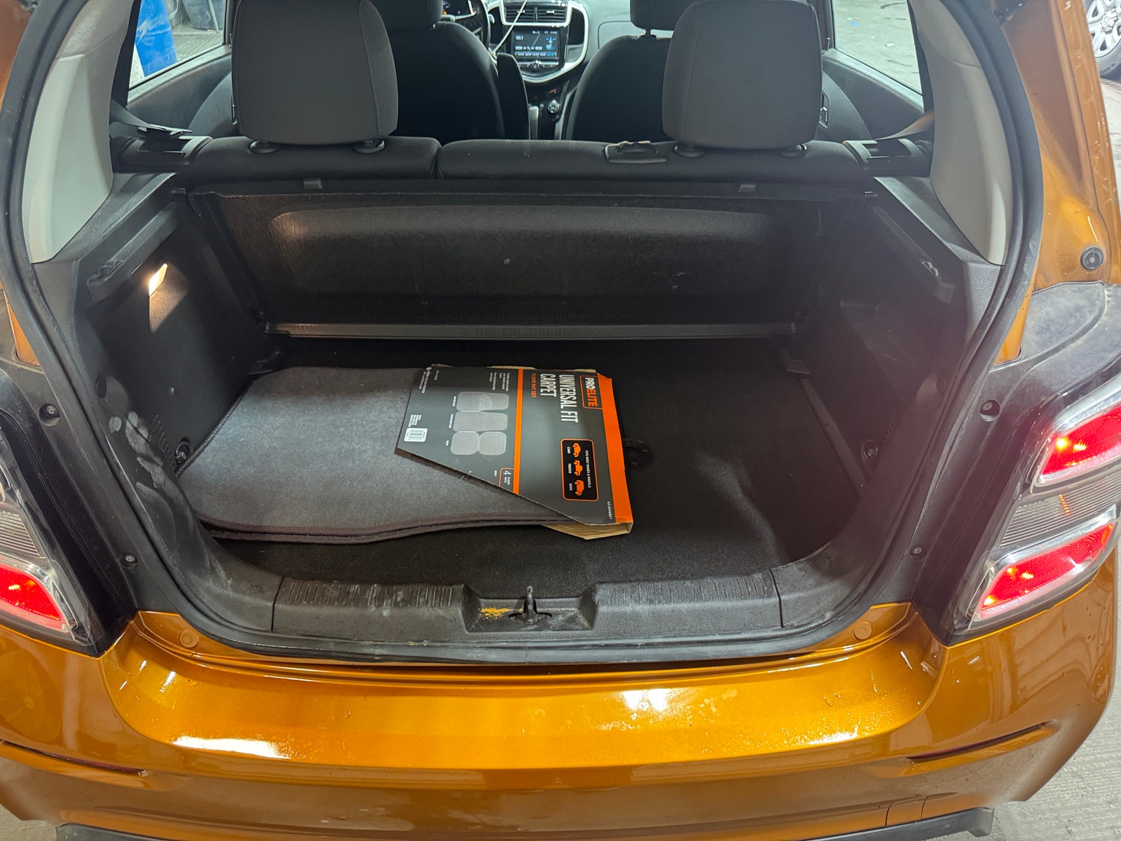 Thumbnail: 2017 Chevrolet Sonic - 7