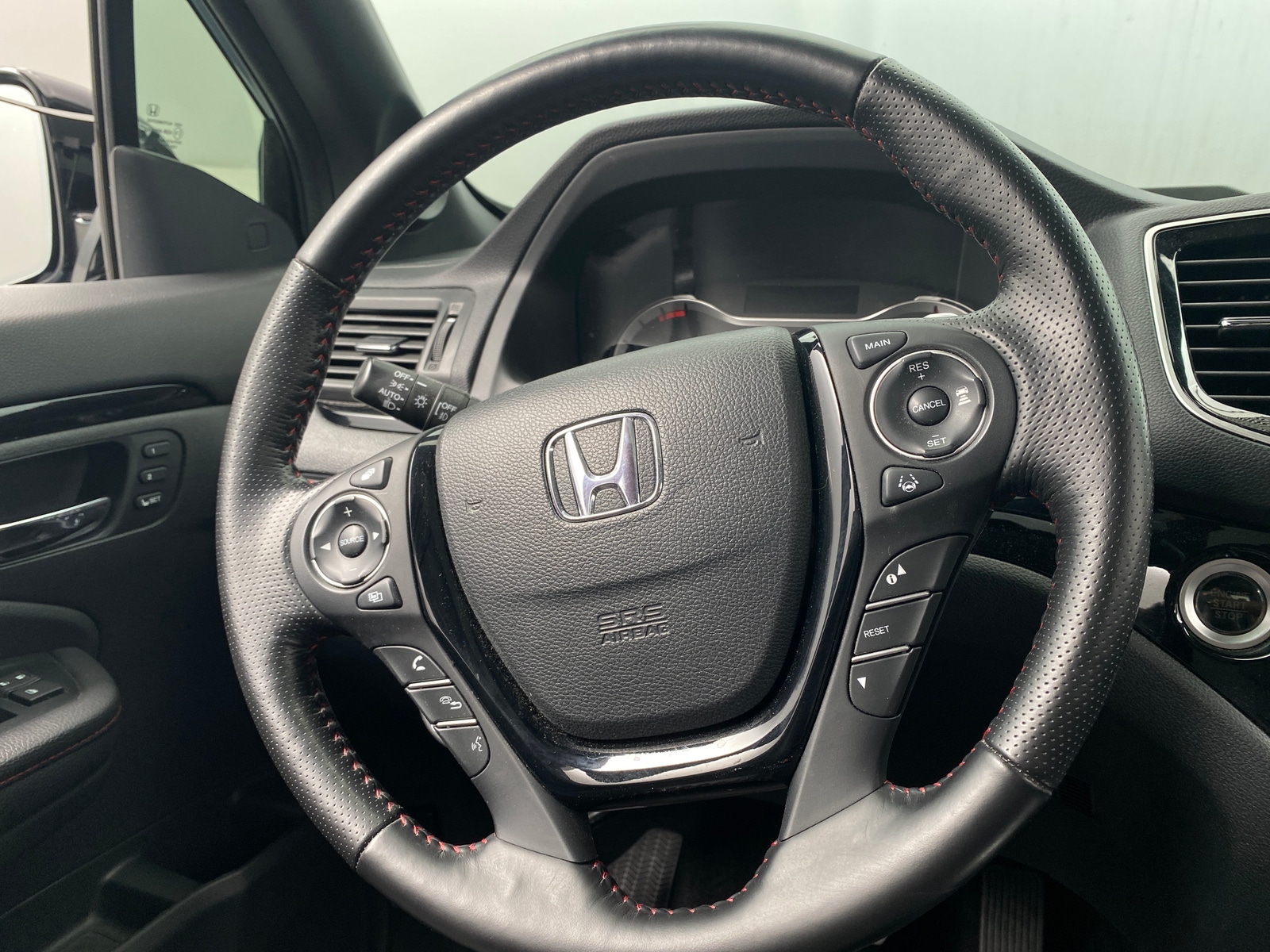 Thumbnail: 2023 Honda Ridgeline - 4