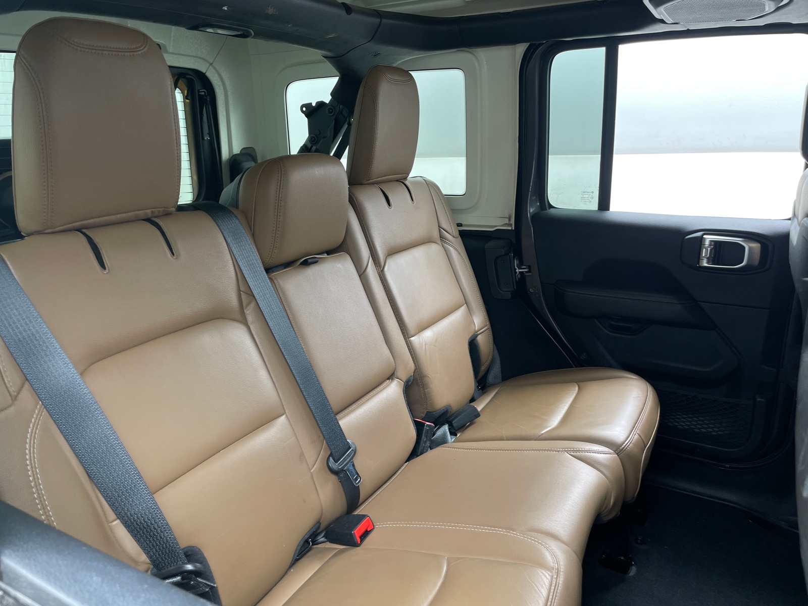 Thumbnail: 2020 Jeep Wrangler - 6