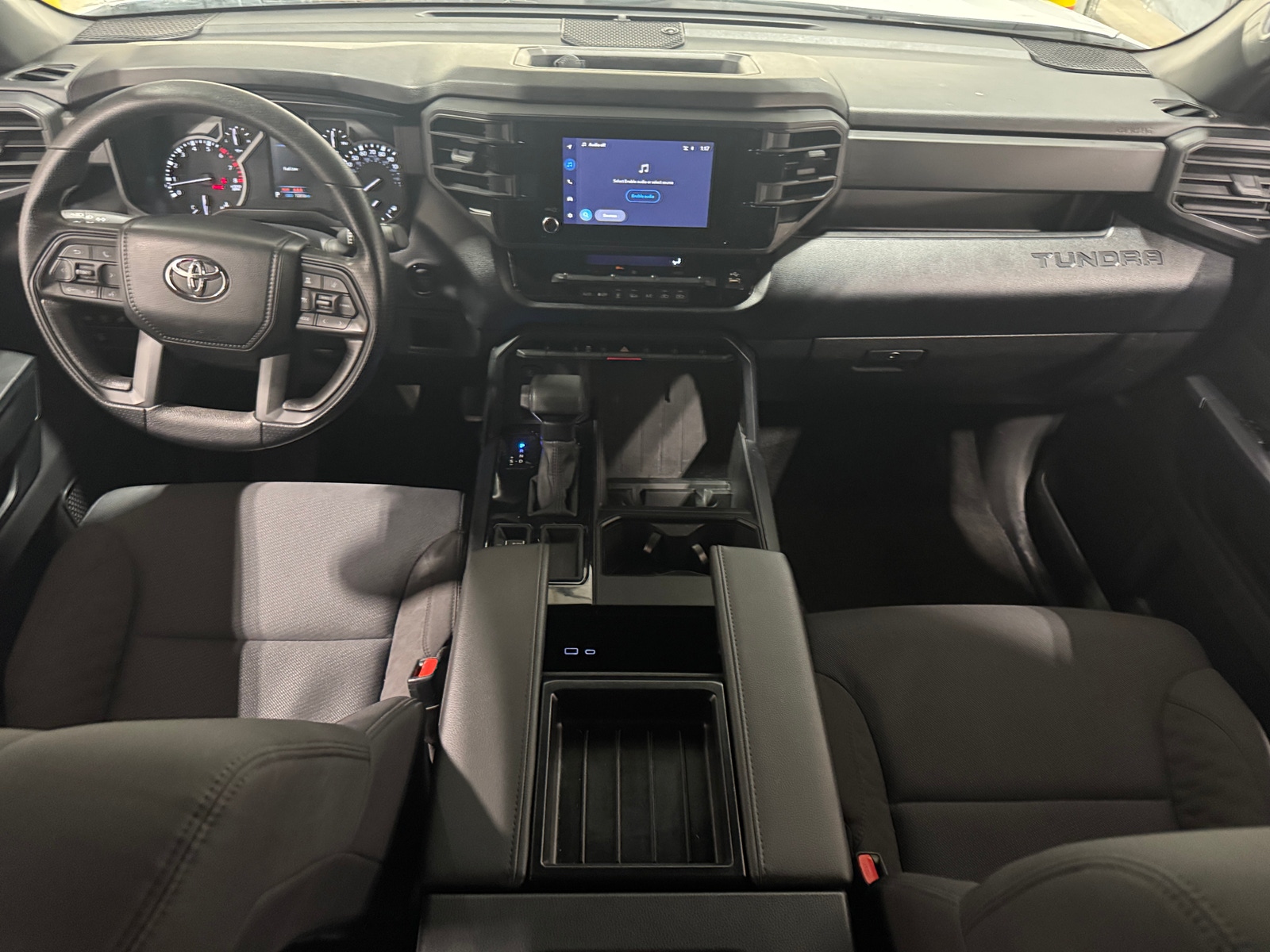 Thumbnail: 2025 Toyota Tundra - 3