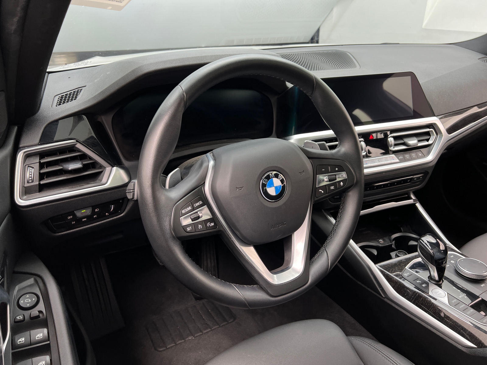 Thumbnail: 2021 BMW 3 Series - 4