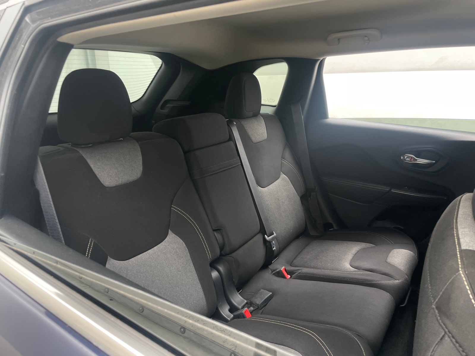 Thumbnail: 2014 Jeep Cherokee - 6