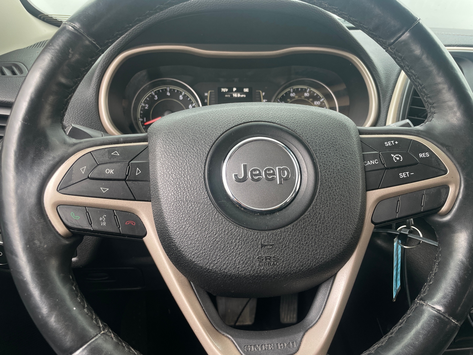 Thumbnail: 2014 Jeep Cherokee - 5