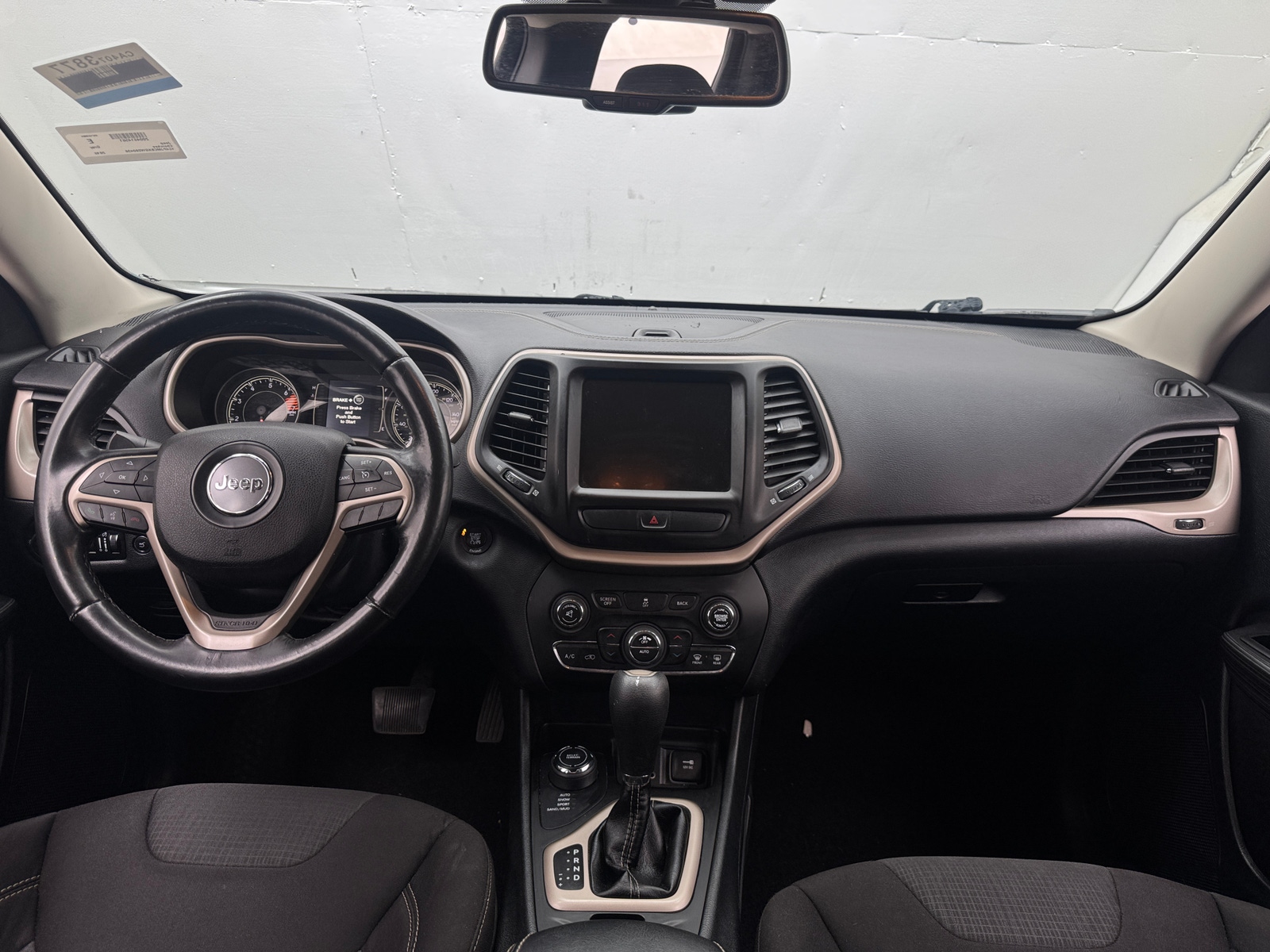 Thumbnail: 2016 Jeep Cherokee - 3