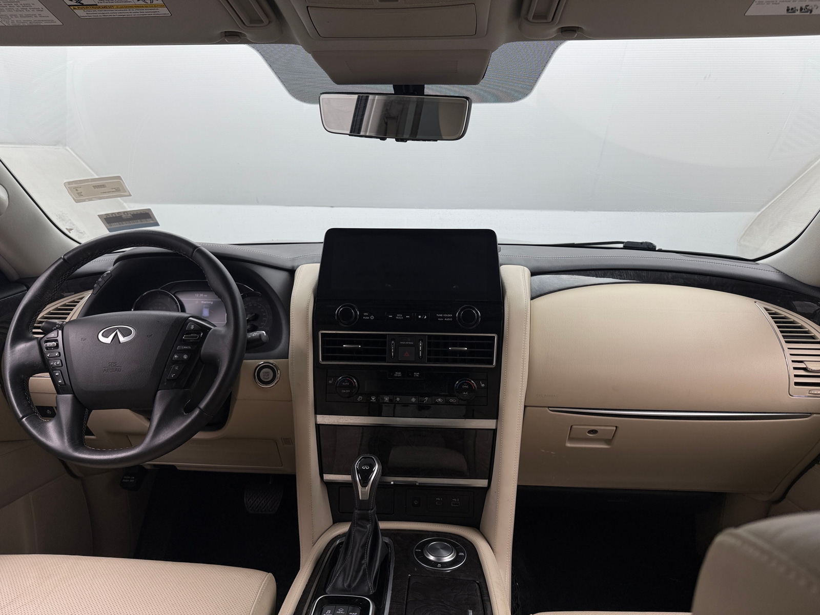 Thumbnail: 2022 INFINITI QX80 - 2