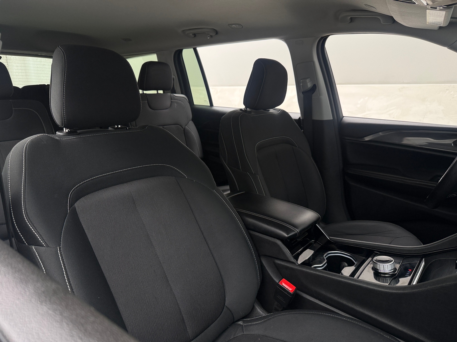 Thumbnail: 2022 Jeep Grand Cherokee L - 2