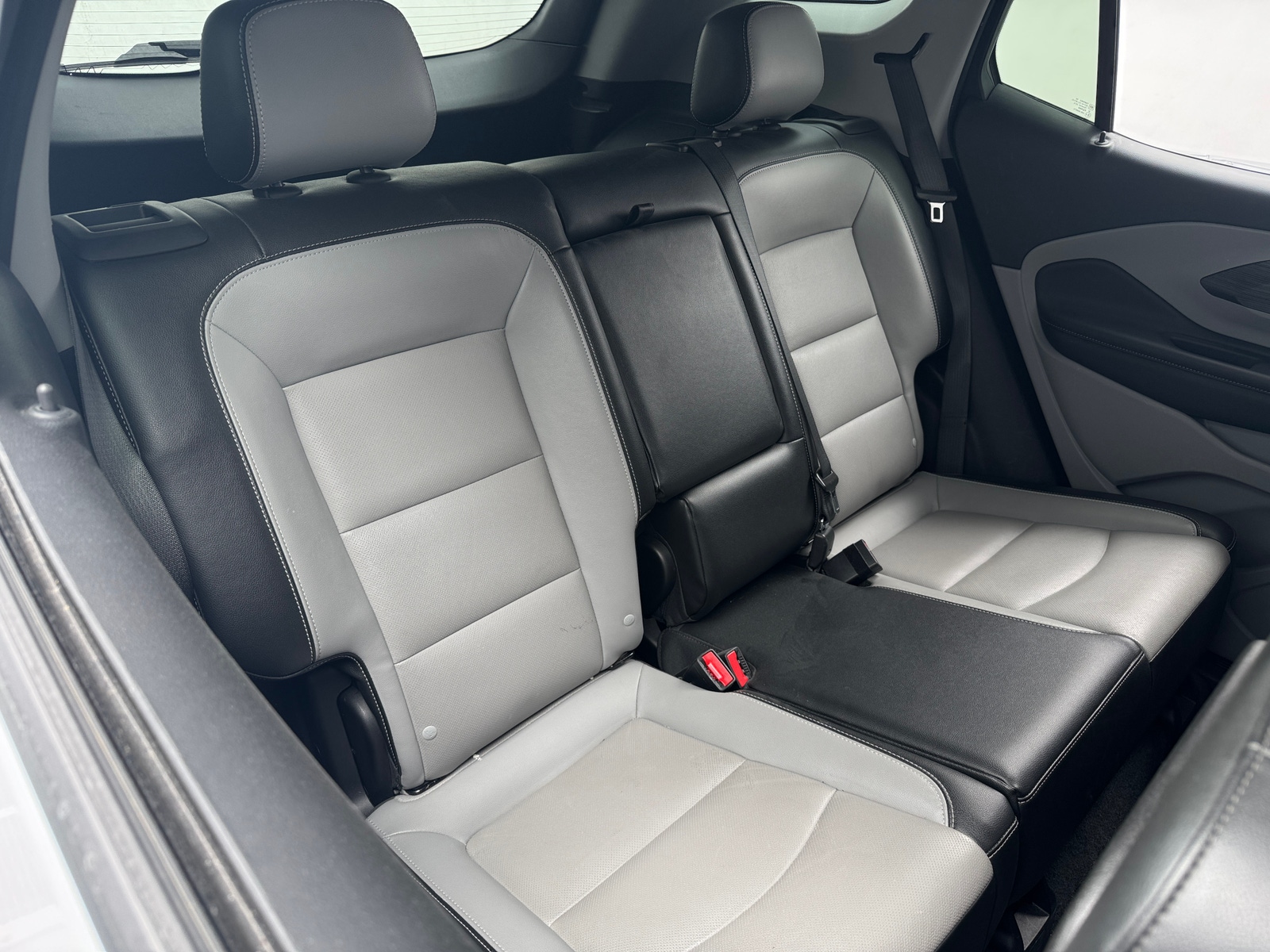 Thumbnail: 2024 GMC Terrain - 5