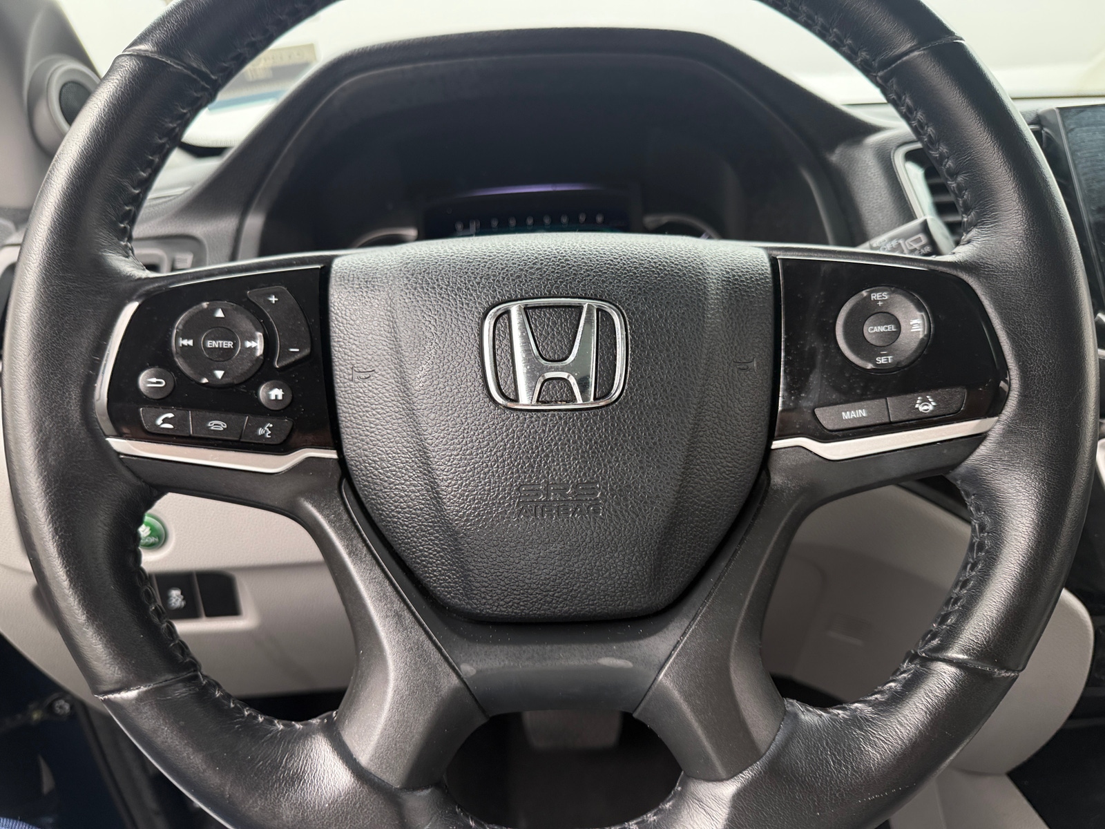 Thumbnail: 2019 Honda Pilot - 4