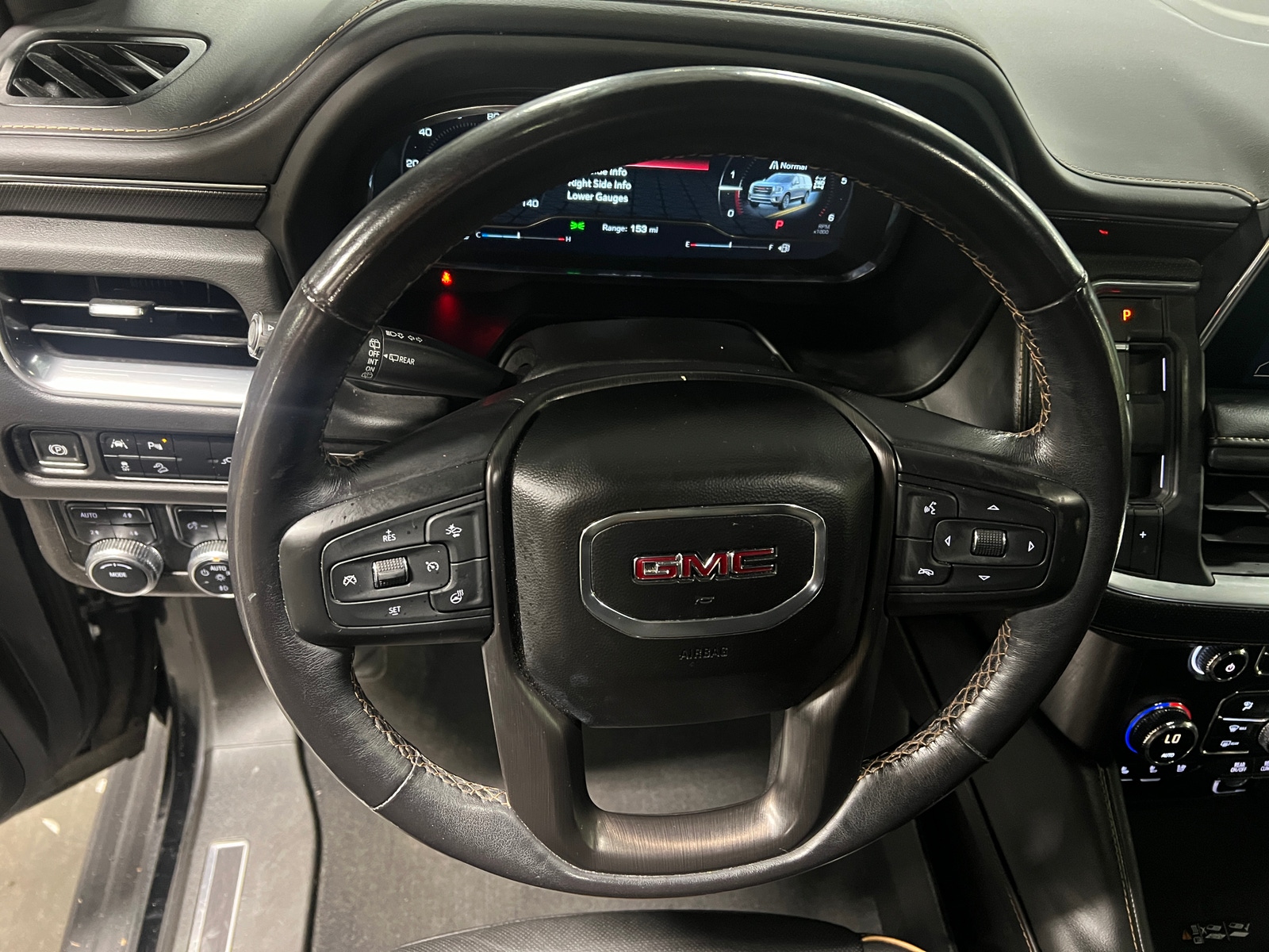 Thumbnail: 2022 GMC Yukon - 4