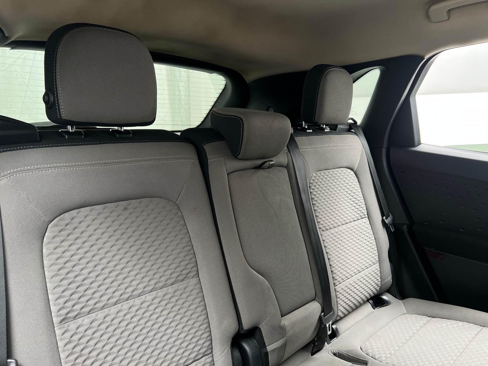 Thumbnail: 2020 Ford Escape - 6