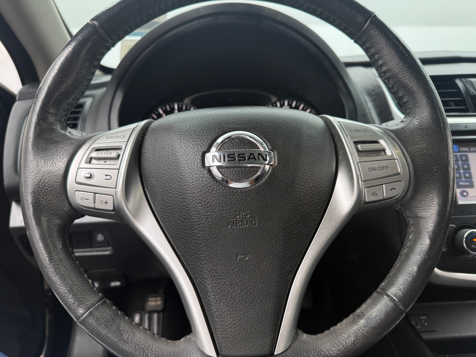 Thumbnail: 2017 Nissan Altima - 4