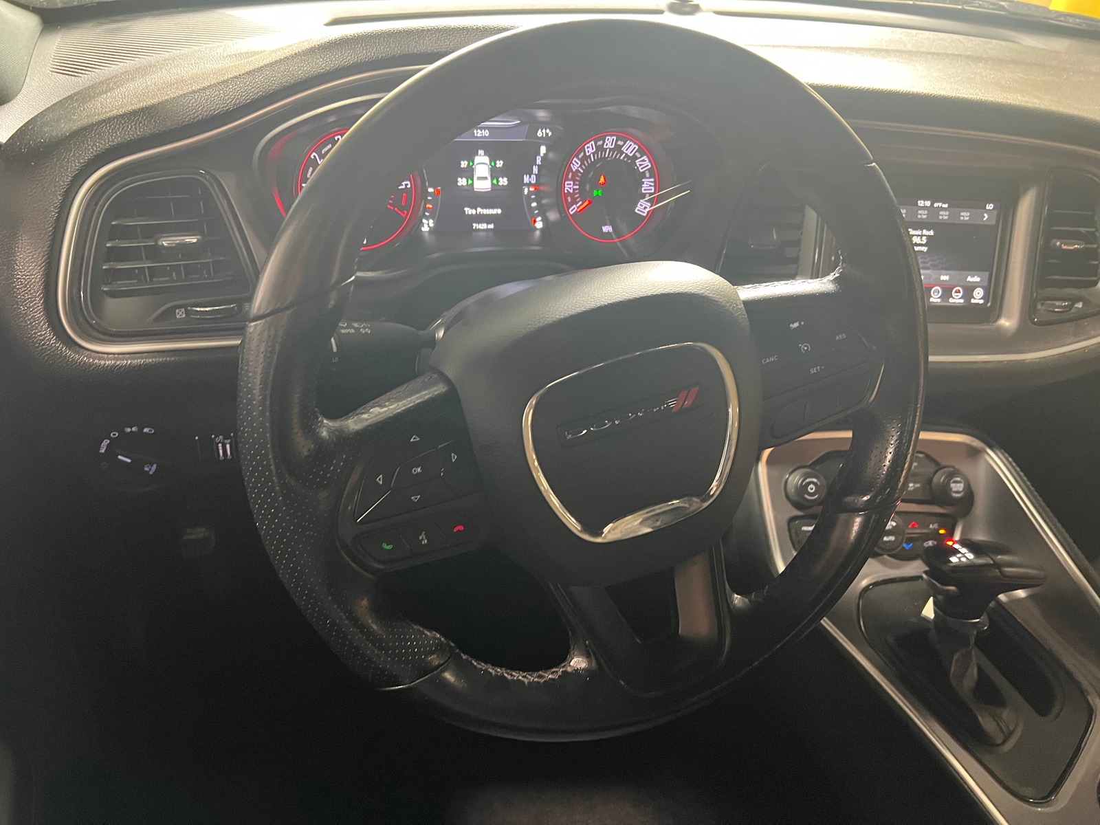 Thumbnail: 2022 Dodge Challenger - 4
