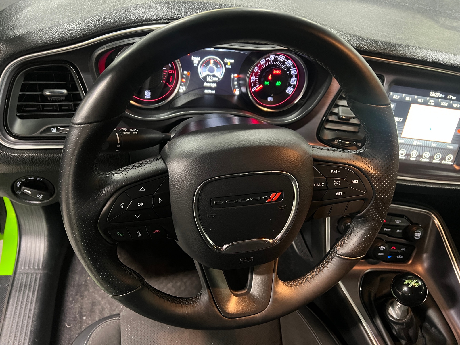 Thumbnail: 2017 Dodge Challenger - 4