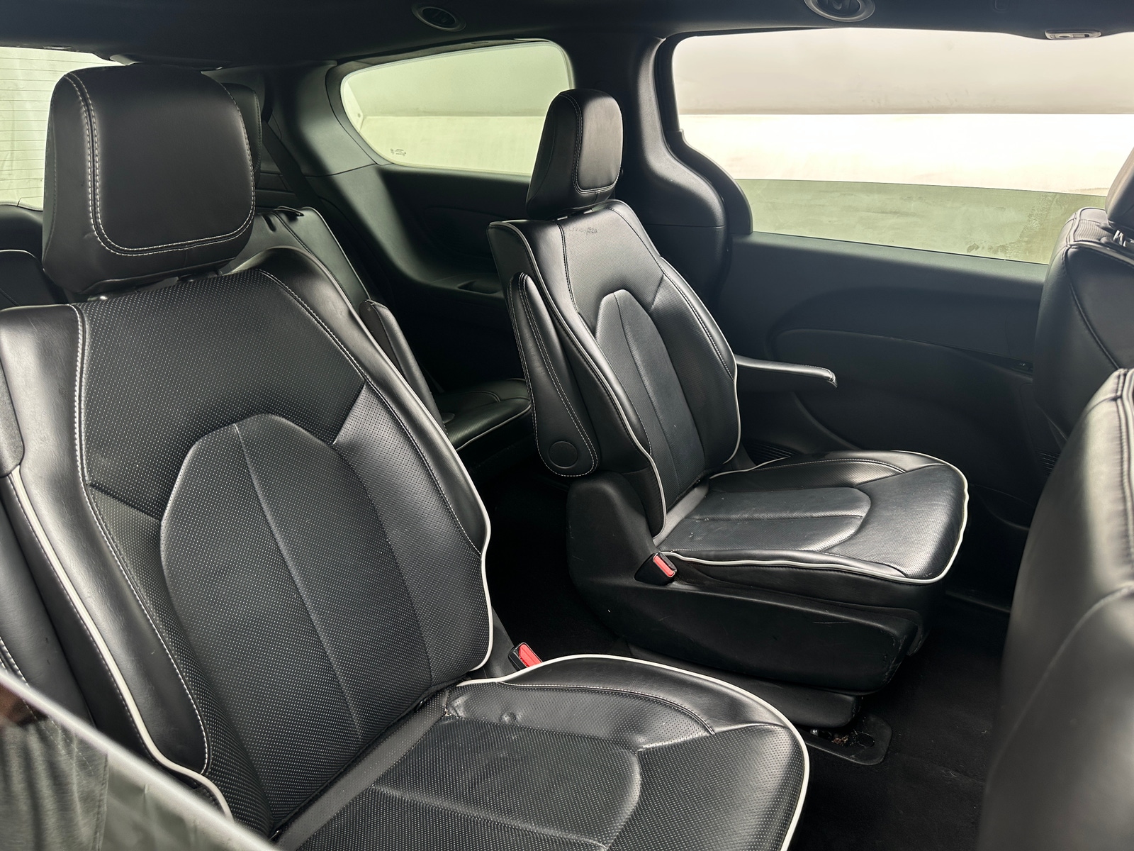 Thumbnail: 2024 Chrysler Pacifica - 5