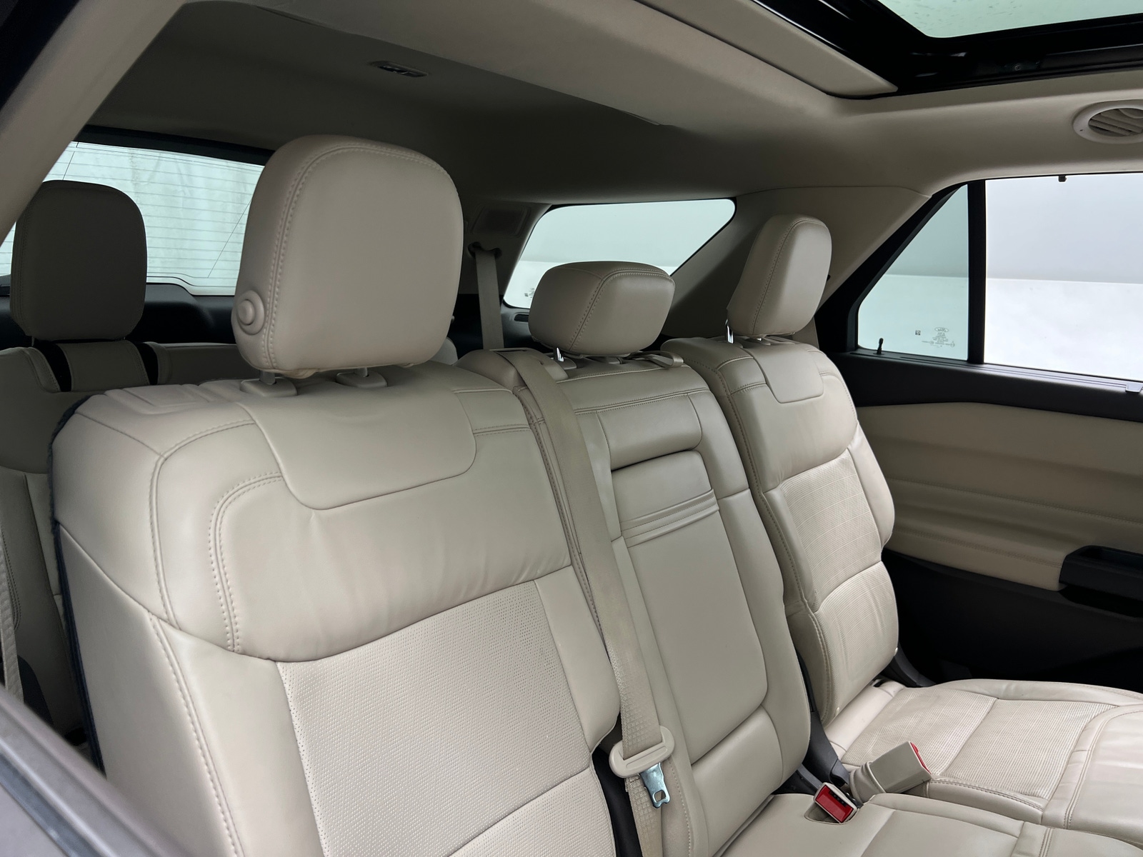 Thumbnail: 2020 Ford Explorer - 5
