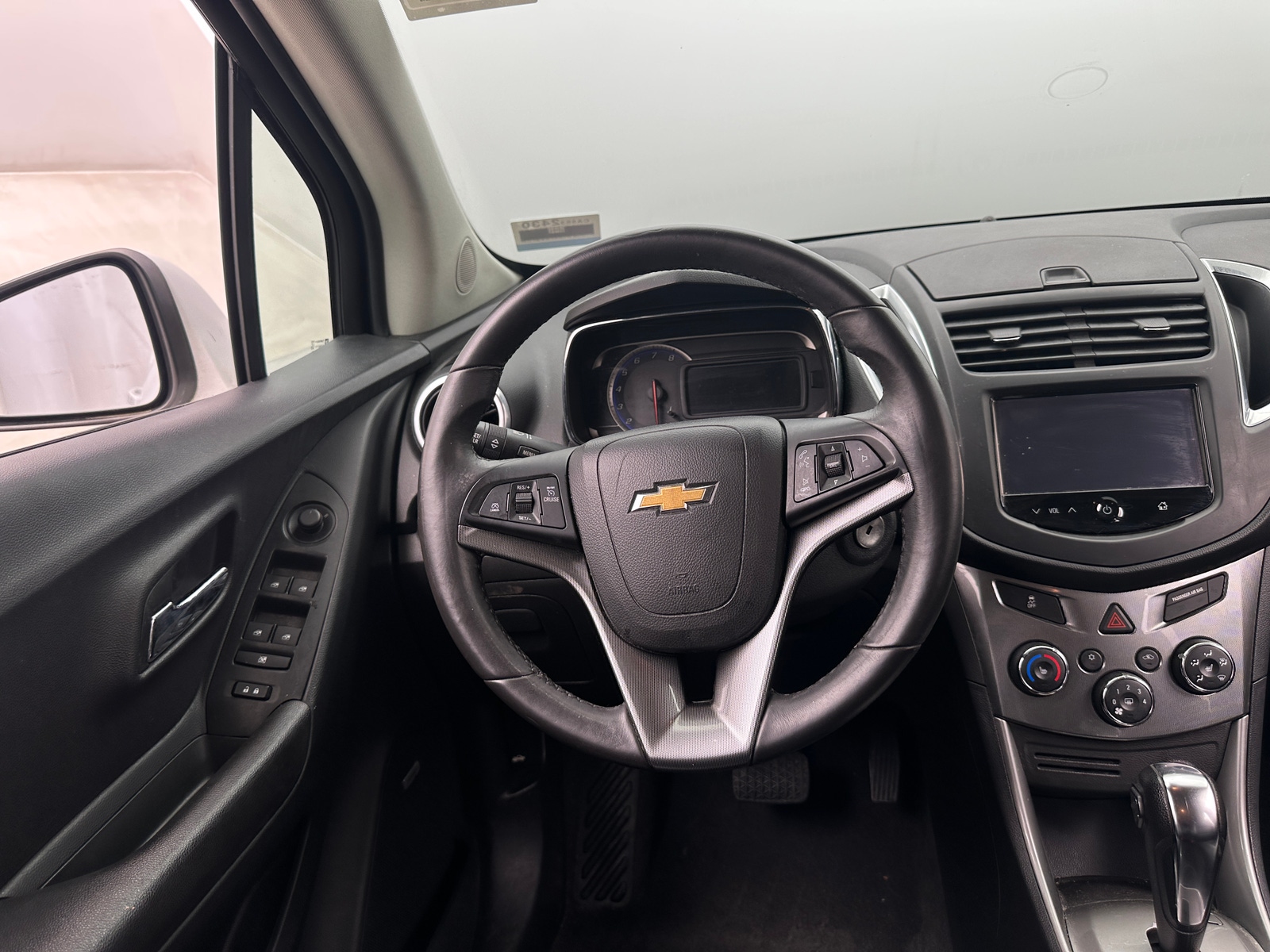 Thumbnail: 2016 Chevrolet Trax - 4