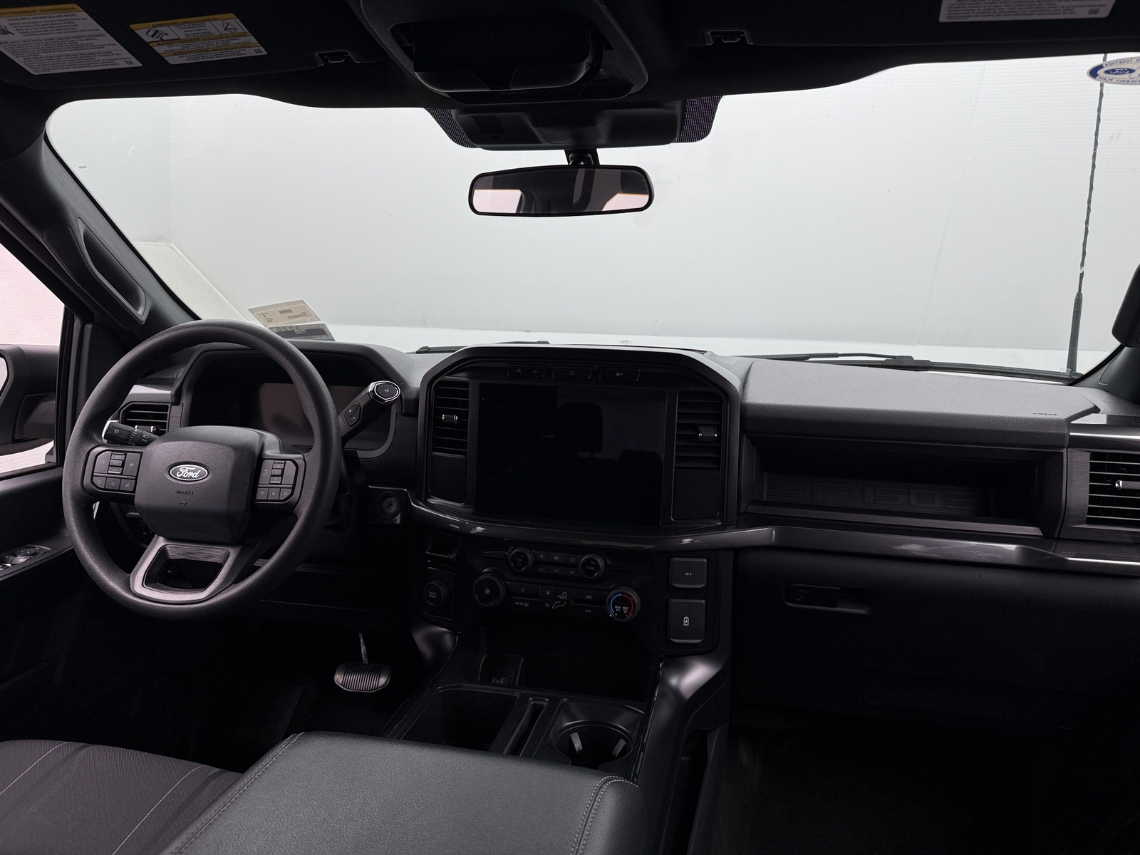 Thumbnail: 2024 Ford Econoline - 3