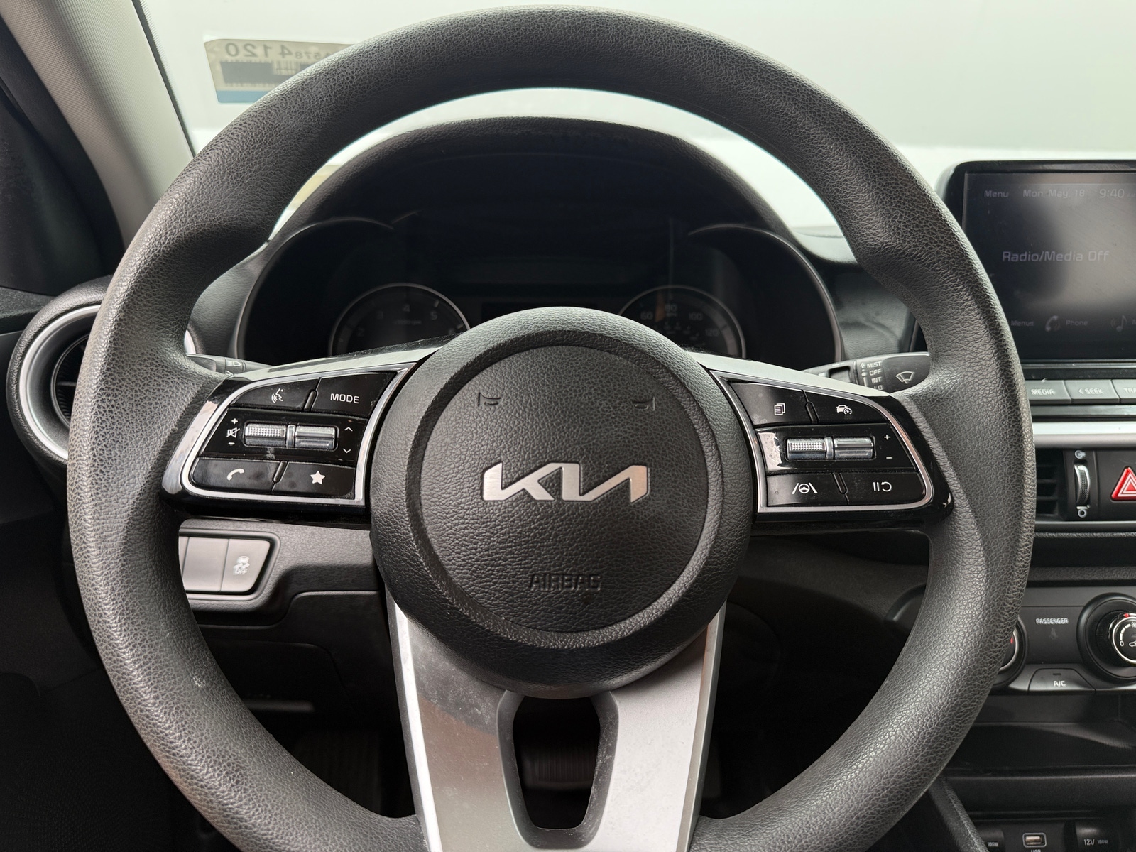 Thumbnail: 2023 Kia Forte - 5