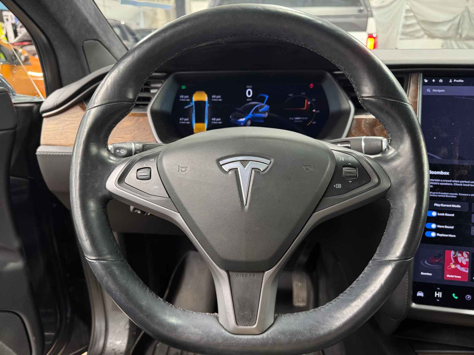 Thumbnail: 2020 Tesla Model X - 4